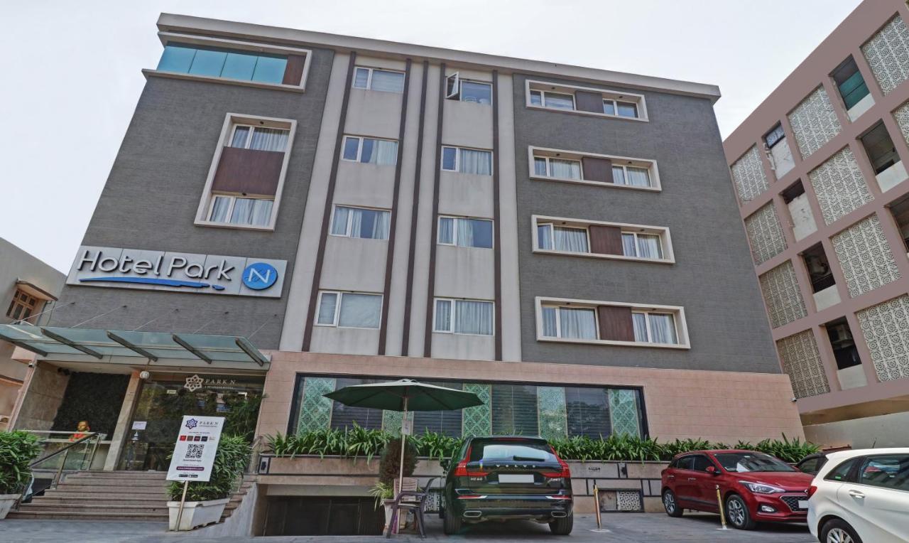 Treebo Tryst Park N Hotel Vijayawāda Exterior foto