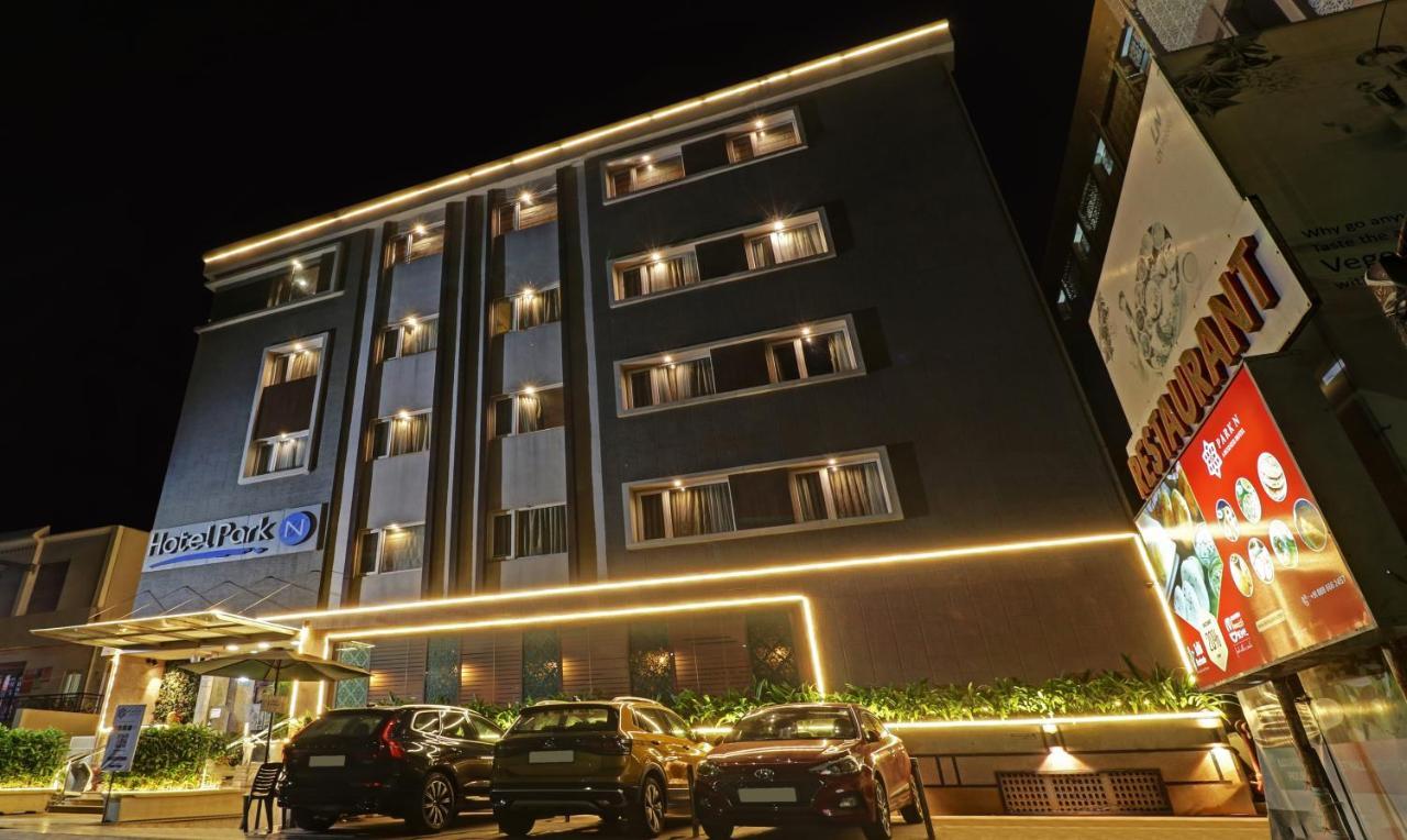 Treebo Tryst Park N Hotel Vijayawāda Exterior foto