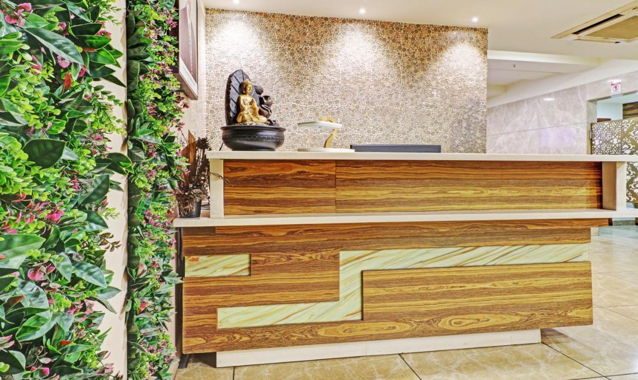 Treebo Tryst Park N Hotel Vijayawāda Exterior foto